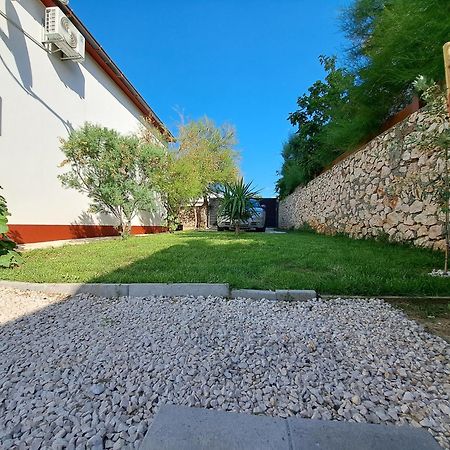 Villa Opera Razanac Exterior photo